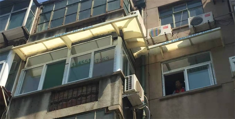 電動(dòng)伸縮遮陽蓬的材料有哪些問題？